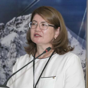 Есжанова Лаура Еркеновна